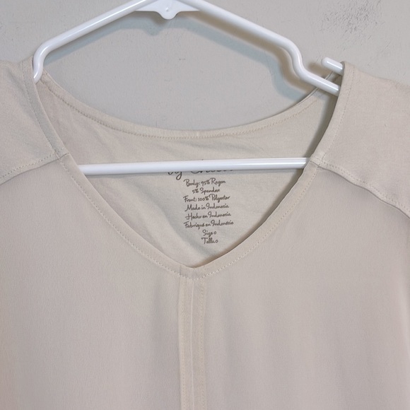 Chicos woven split front tank in color cement sleeveless chicos - Picture 2 of 8